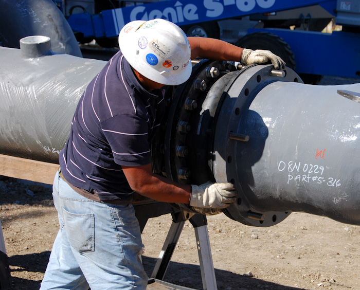 fiberglass-pipe--field-service